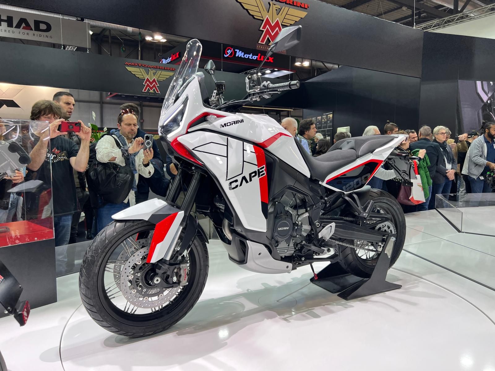 EICMA 2023 Moto Morini X Cape 1200 lavventura diventa più grande