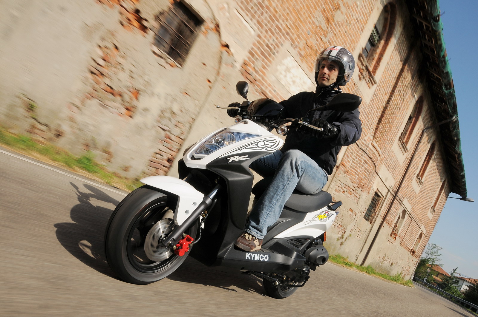 Kymco Agility Rs Naked Prezzo Informazioni Tecniche Foto E