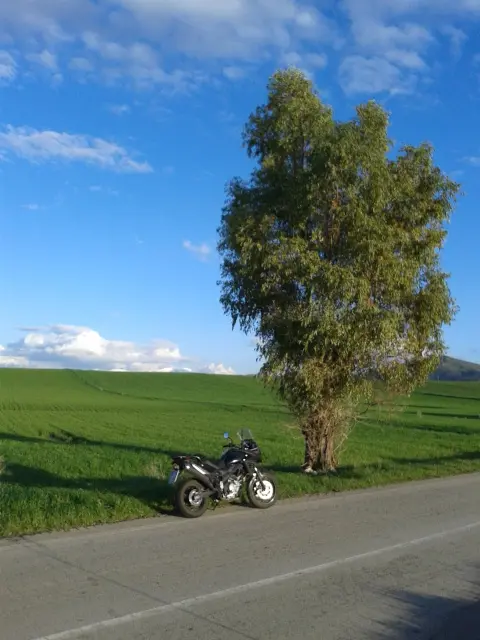 Prova Suzuki V-Strom 650 2011 Prova Suzuki V-Strom 650 2011