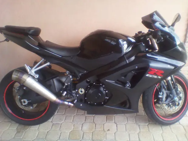 Prova Suzuki GSX-R 1000 '07 2006 Prova Suzuki GSX-R 1000 '07 2006