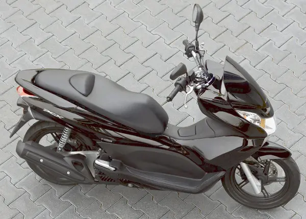 Prova Honda PCX 125 2011 Prova Honda PCX 125 2011
