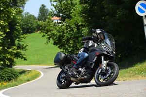 Ducati Multistrada V2 S Travel: divertente sempre