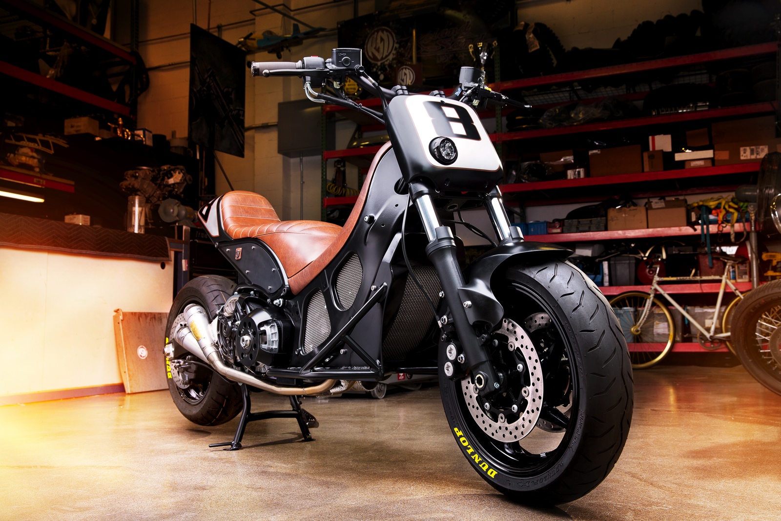 Hyper custom. Ямаха т-Макс 500 кастом. Yamaha TMAX кастом. Yamaha t Max Custom. Yamaha t-Max Ruckus.