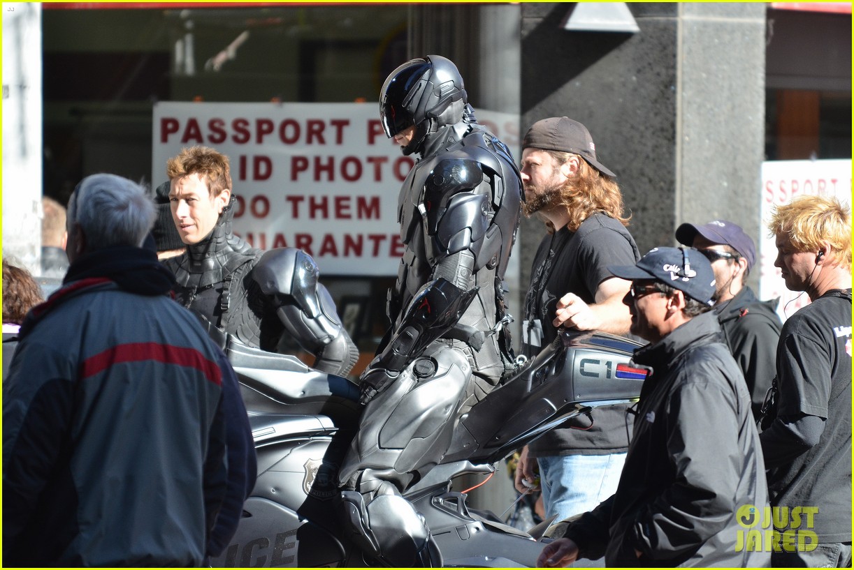 Robocop in moto, arrivano nuove foto