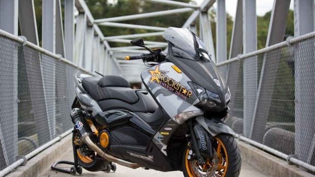  Yamaha TMax 530  AM 1 hyper modifica di Badan motos