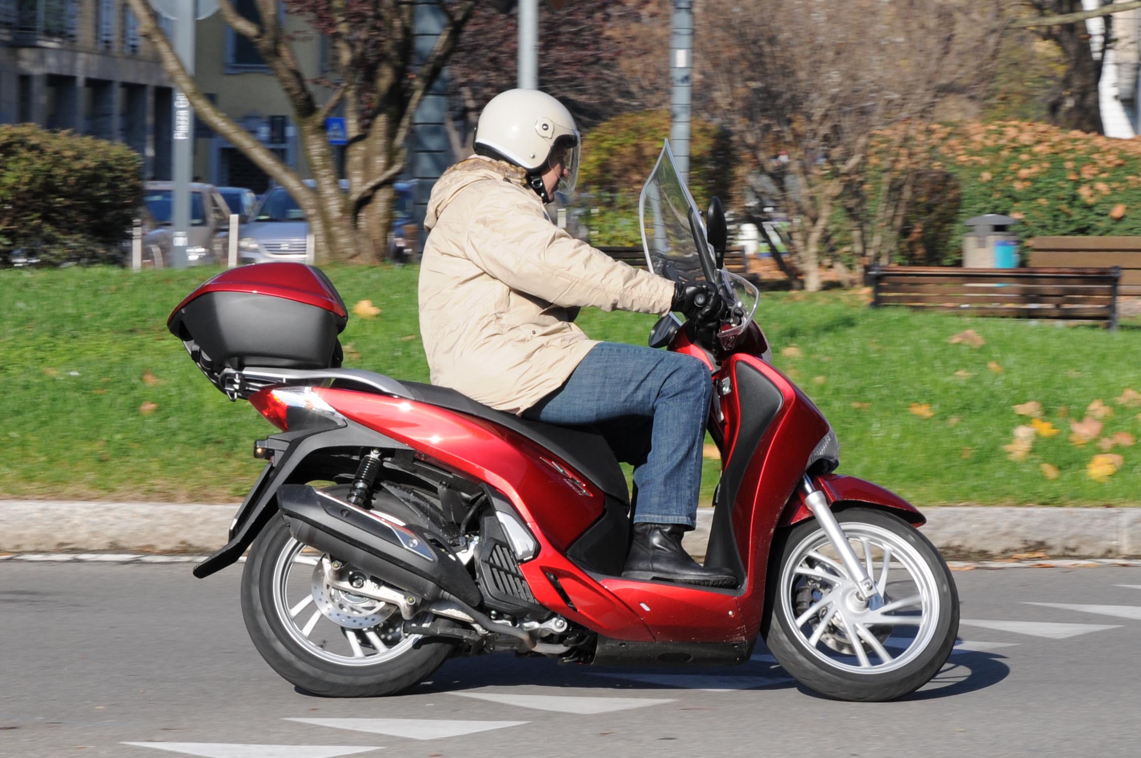 Mercato moto e scooter prosegue la ripresa, +8,9 ad aprile