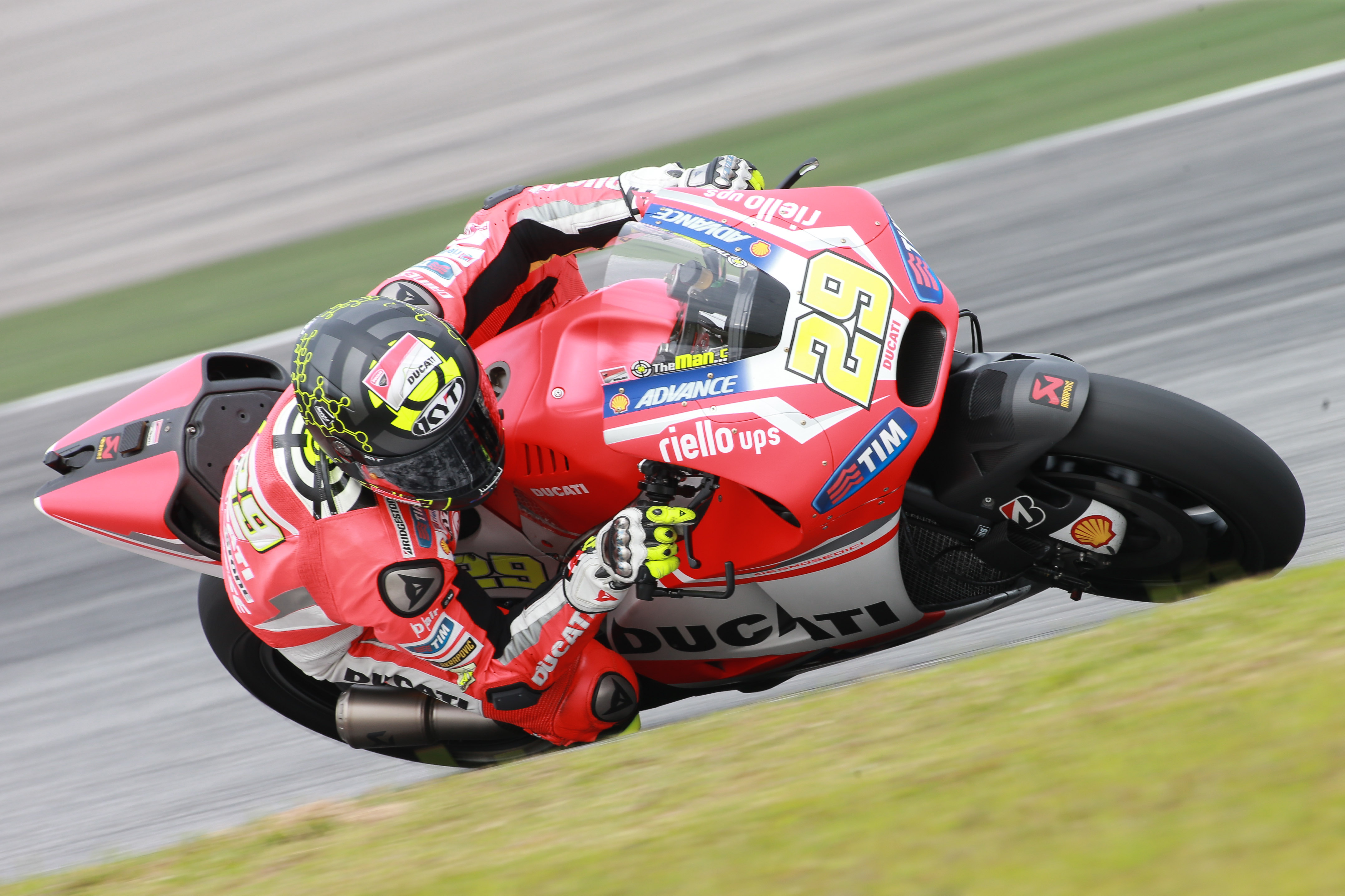 MotoGP 2015 test Sepang, Iannone: “Continui miglioramenti, sono molto