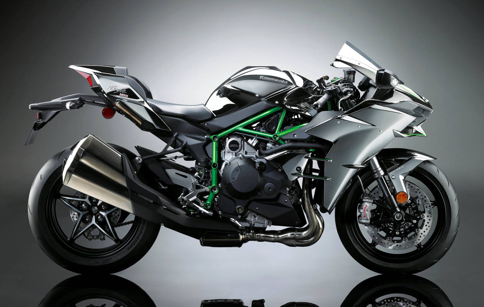 Kawasaki Demo Ride tappa speciale a Imola per la Superbike