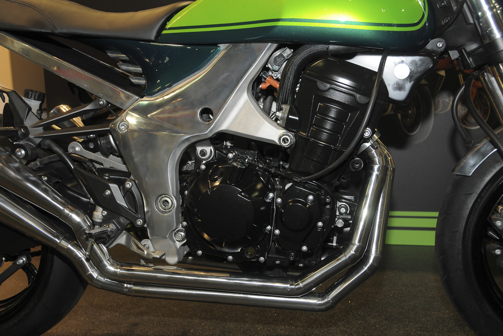 Kawasaki, nuova moto con alette aerodinamiche: Z1000SX o R2? - Motoblog