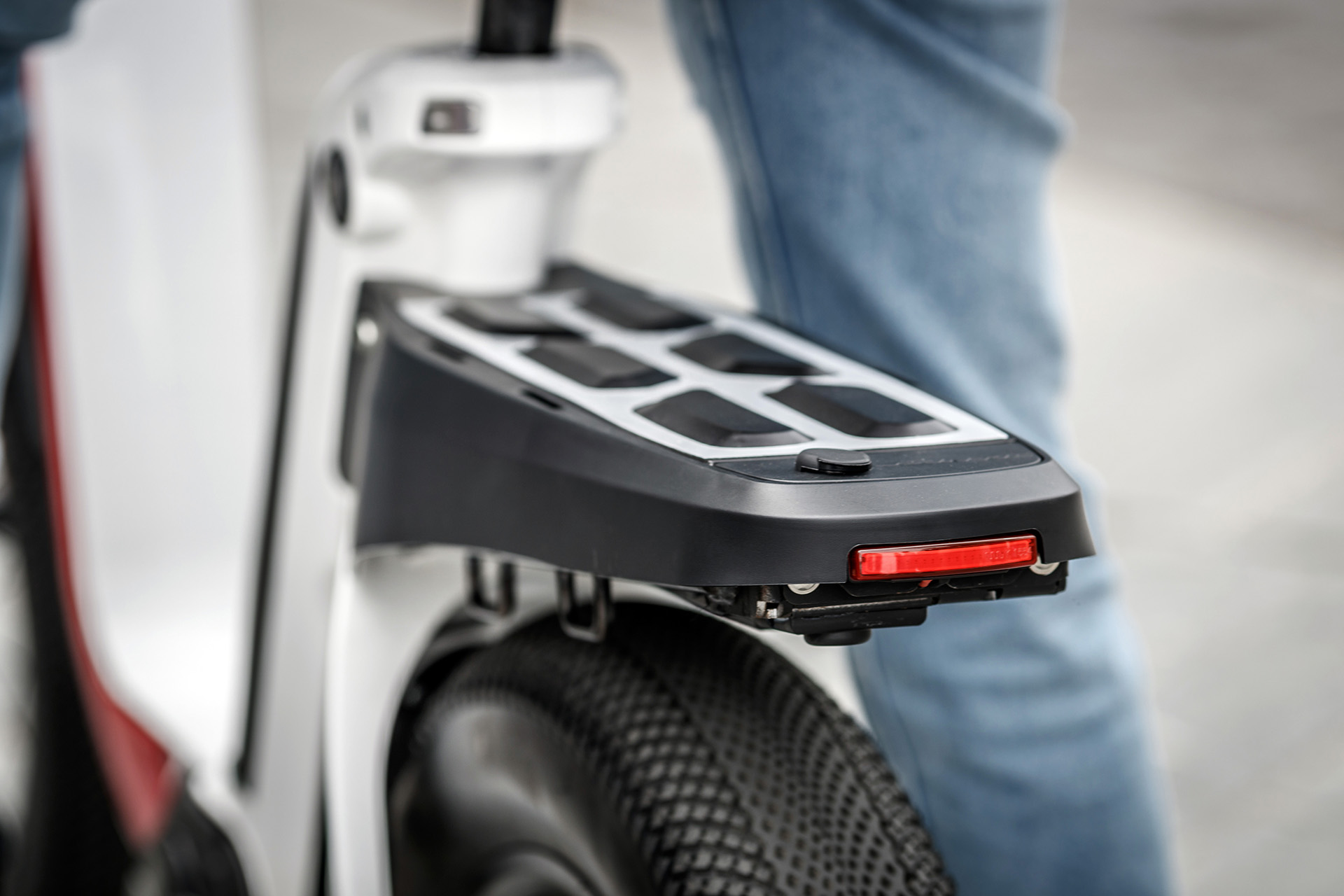 Fantic Motor Issimo, la e-bike da città. Prezzo e caratteristiche