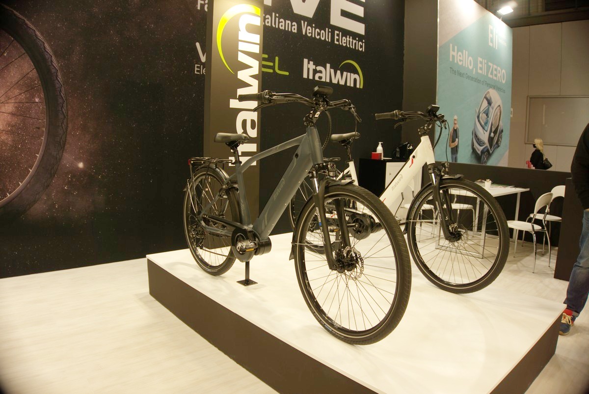 Five, le nuove e-bike di Italwin e Wayel