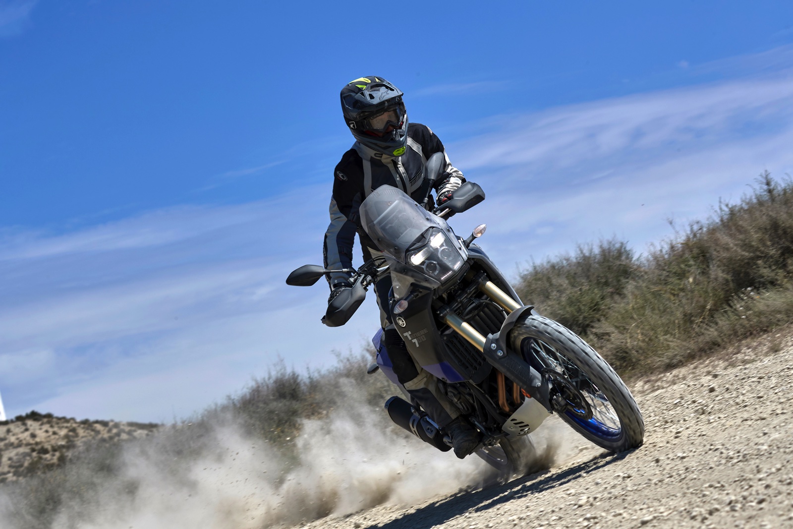 Yamaha Ténéré 700 2019 prezzo, informazioni tecniche, foto e video -  Insella.it