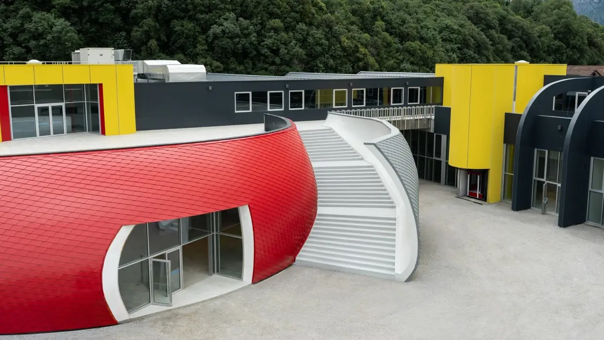 Ce projet vise à transformer l'usine historique en un lieu où production, histoire et accueil se conjuguent harmonieusement