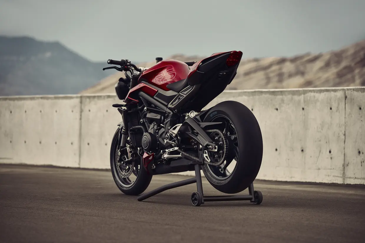 New street triple r 2025