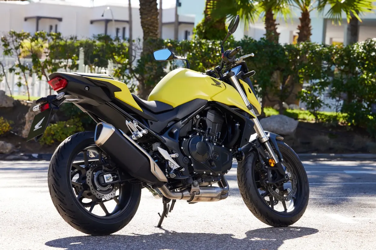 Honda hornet 2020 new model on sale