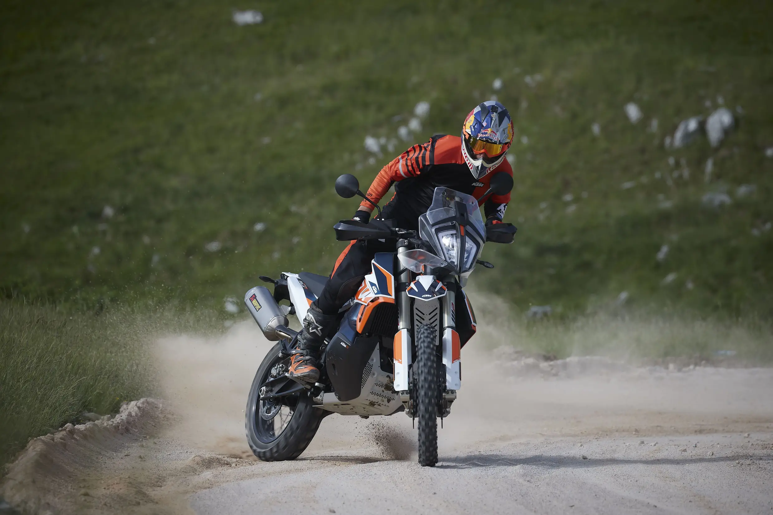 KTM 790 Adventure R Rally offroad in serie limitata inSella