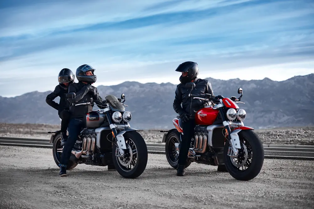 Moto triumph 2500 cm3 outlet