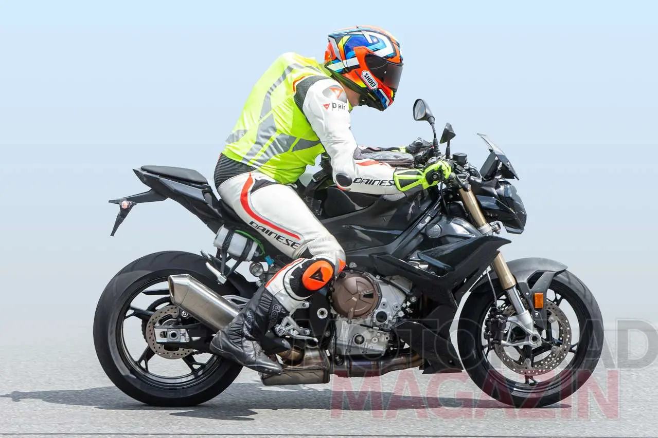 Nuova BMW S 1000 R arrivera a breve inSella