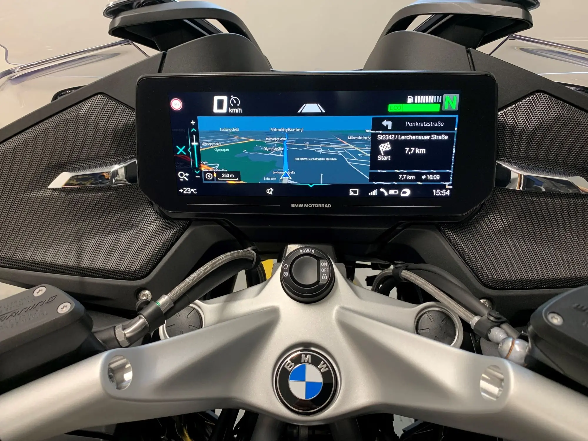 BMW R 1250 RT 2021 ecco come cambia la GT tedesca inSella