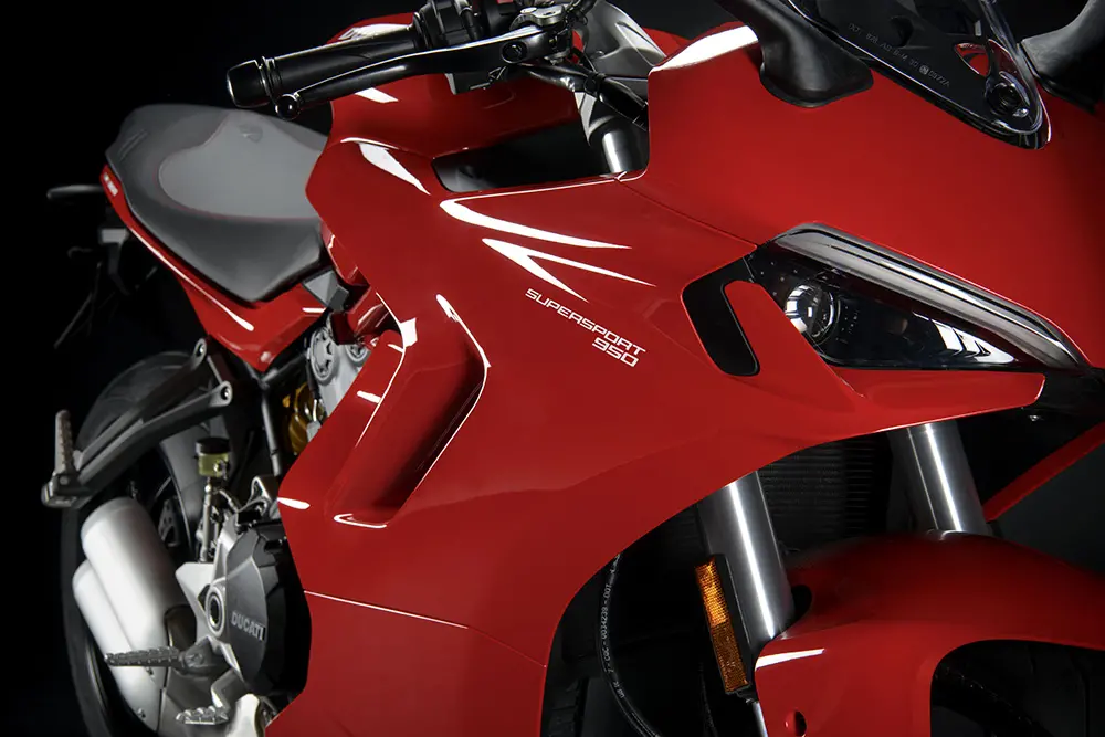 Ducati SuperSport 950 2021 ecco come cambia inSella