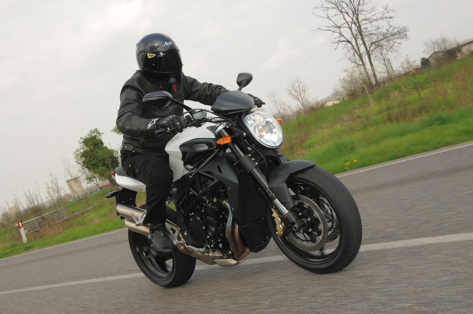 Mv brutale 920 new arrivals