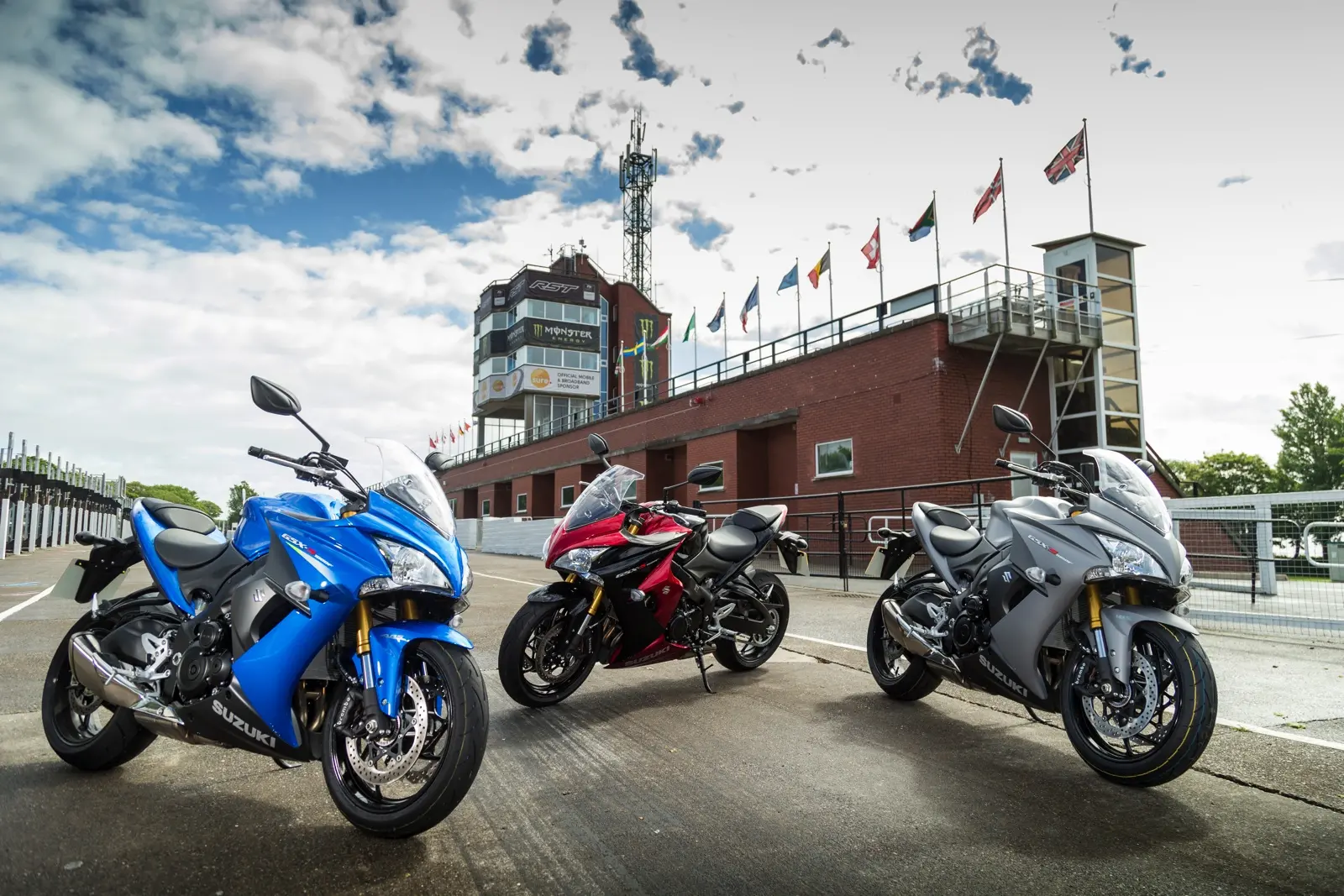 Suzuki GSX S 1000 F sportiva ma confortevole inSella