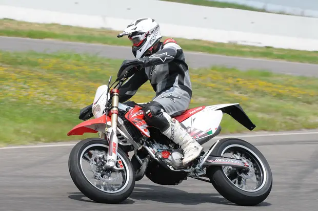 Prova HM CRM 125 Derapage Competition RR 2t  2011