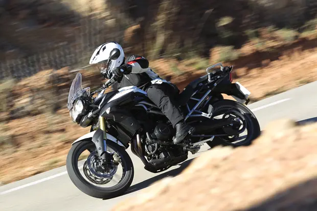 Prova Triumph Tiger 800 2011