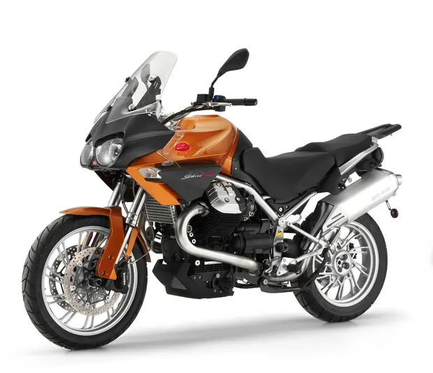 Prova Moto Guzzi Stelvio 1200 8V ABS 2011