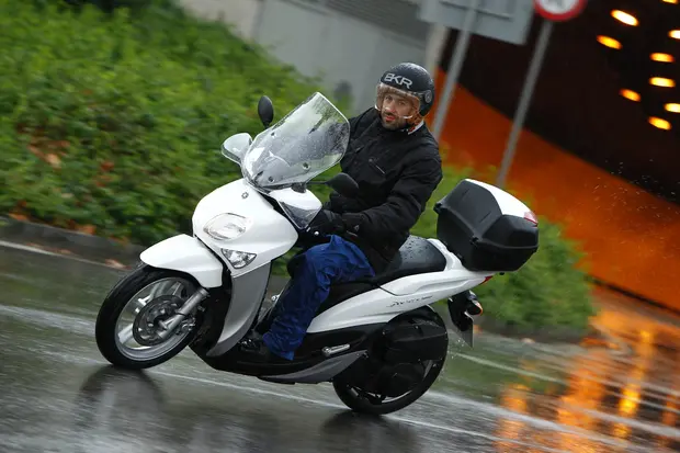 Prova Yamaha Xenter 125 2012