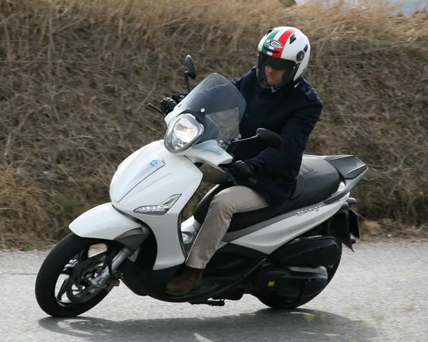 Prova Piaggio Beverly 350 Serie 3