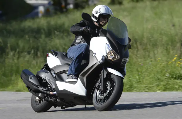 Prova Yamaha Xmax 400 2013