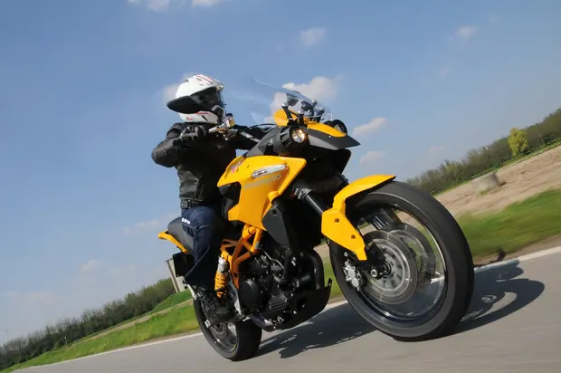 Prova Moto Morini Granpasso 1200 2013