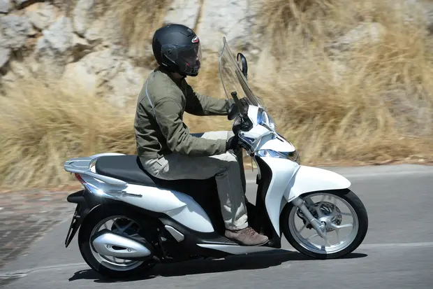 Prova Honda SH 125i Mode 2013