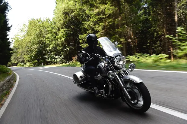 Prova Moto Guzzi California 