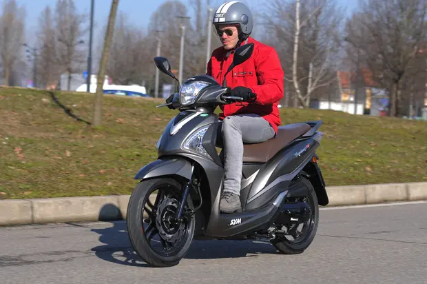 Prova Sym Symphony 50 ST 2015