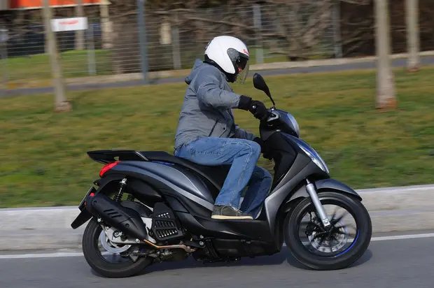 Prova Piaggio Medley 150 Special Edition 2018