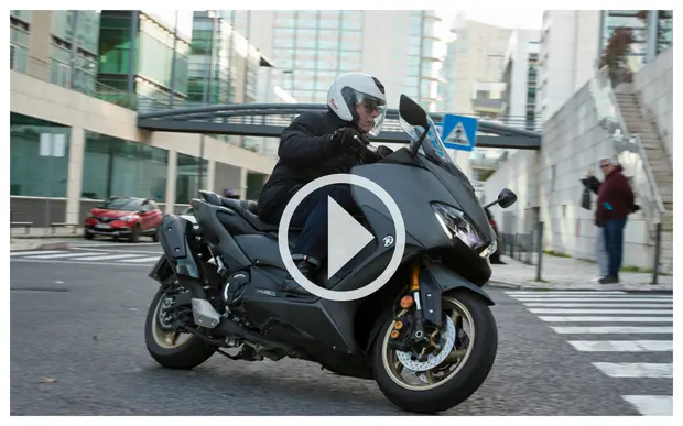 Prova Yamaha Tmax 2020