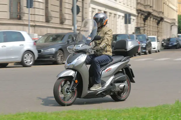 Prova Honda SH 300i  2019