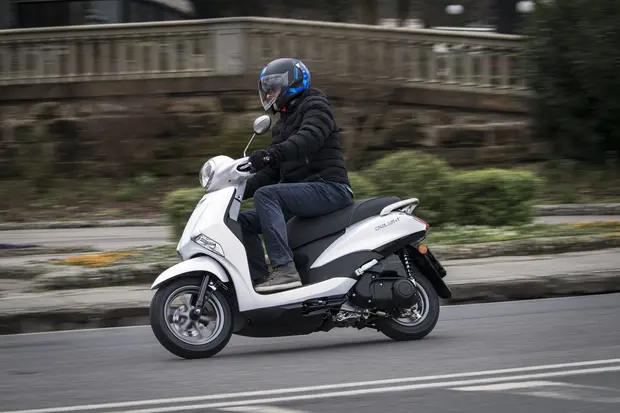 Prova Yamaha D'elight 125  2018
