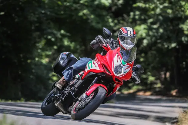 Prova MV Agusta Turismo Veloce RC SCS 2023