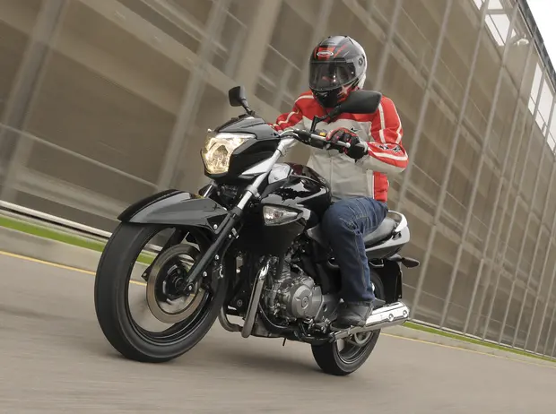 Prova Suzuki Inazuma 250 2012