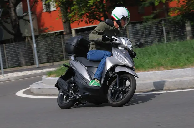 Prova Suzuki Address 110 2015