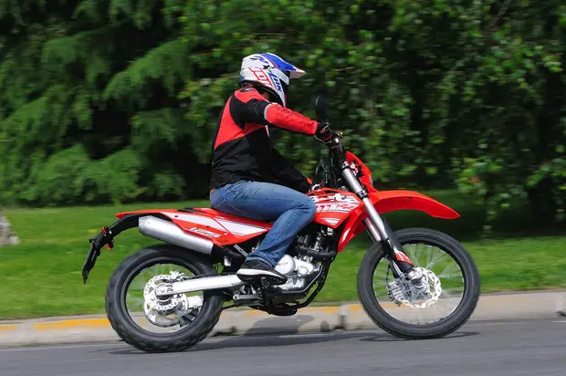 Prova Betamotor Enduro 125 RR 2T 2019