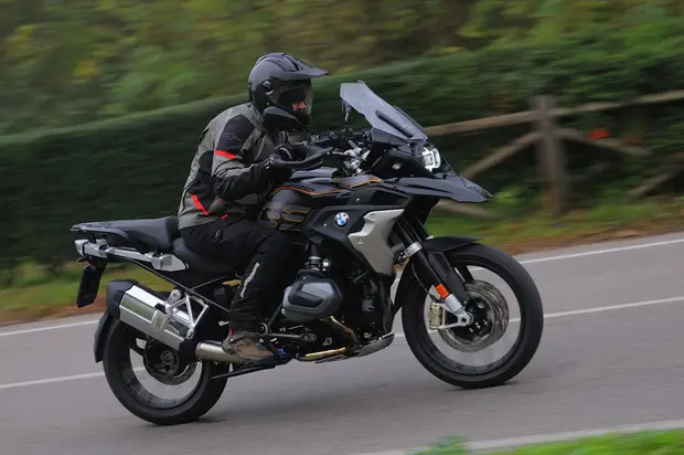Prova BMW Serie R GS R 1250 GS Adventure Exclusive 2019