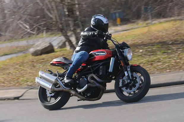 Prova Moto Morini Milano 2020