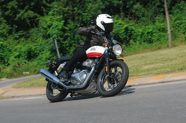 Prova Royal Enfield Interceptor 2019