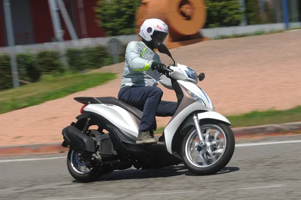 Prova Piaggio Medley 150 2020