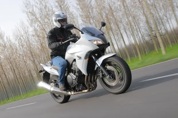 Prova Honda CBF 600/1000 CBF 1000 ST  2011