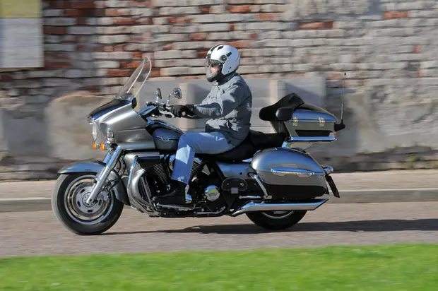 Prova Kawasaki VN 1700 Voyager 2011